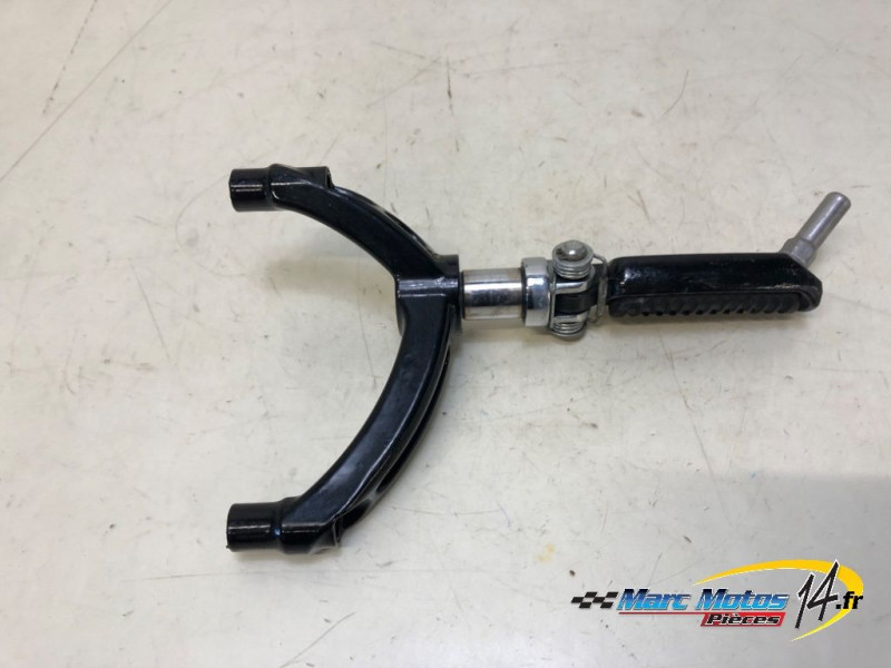 PLATINE AVANT GAUCHE HARLEY-DAVIDSON 1200 XR X SPORTSTER 2009