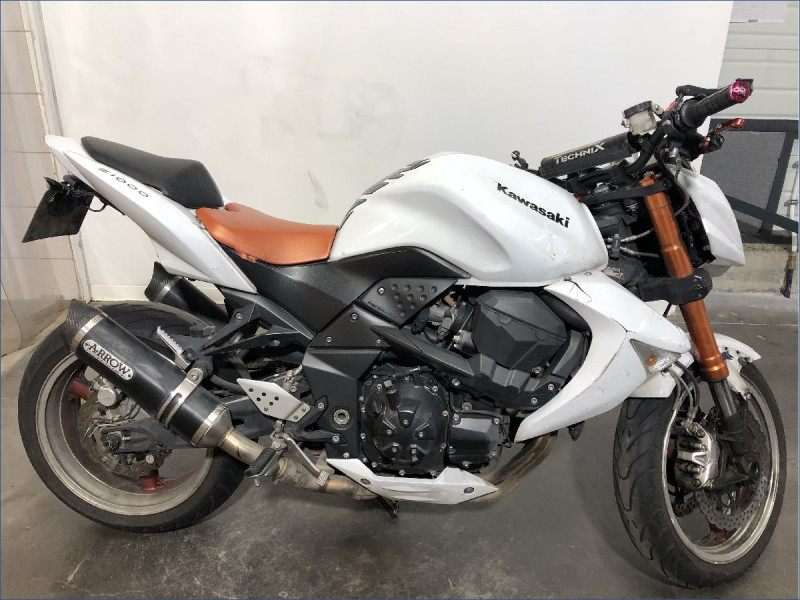 KAWASAKI Z1000 
