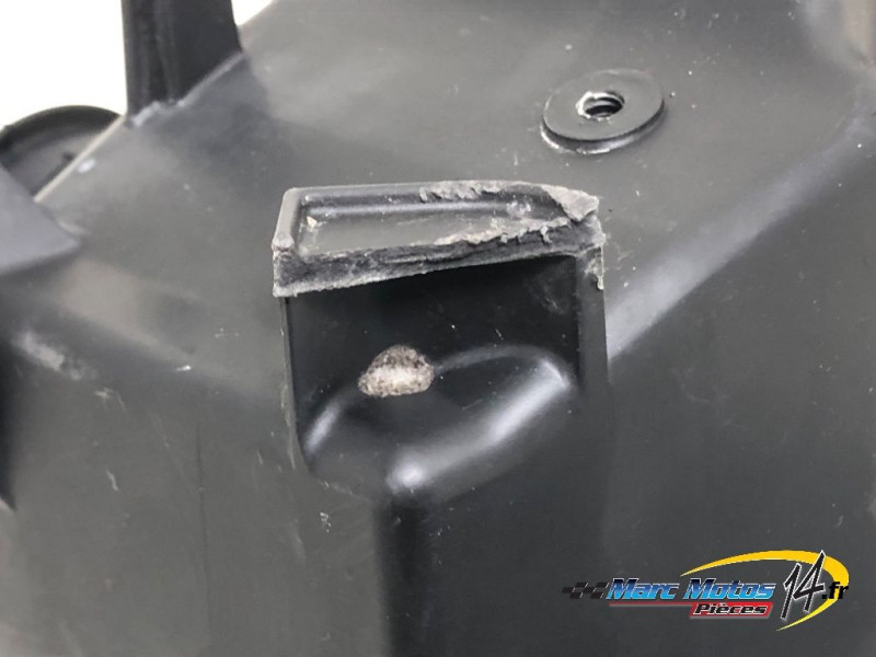 BOITIER DE FILTRE A AIR SUZUKI 125 VANVAN 2009