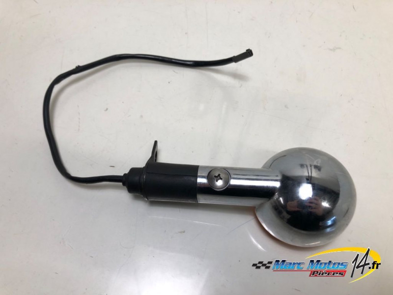 CLIGNOTANT AVANT GAUCHE SUZUKI 125 VANVAN 2009