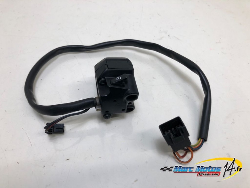 COMMODO DROIT SUZUKI 125 VANVAN 2009