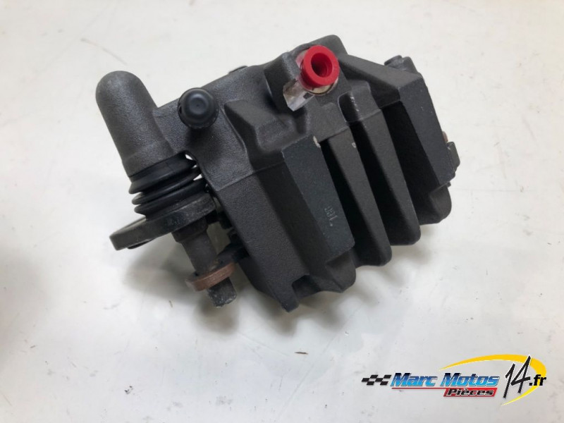 ETRIER DE FREIN AVANT DROIT SUZUKI 125 VANVAN 2009