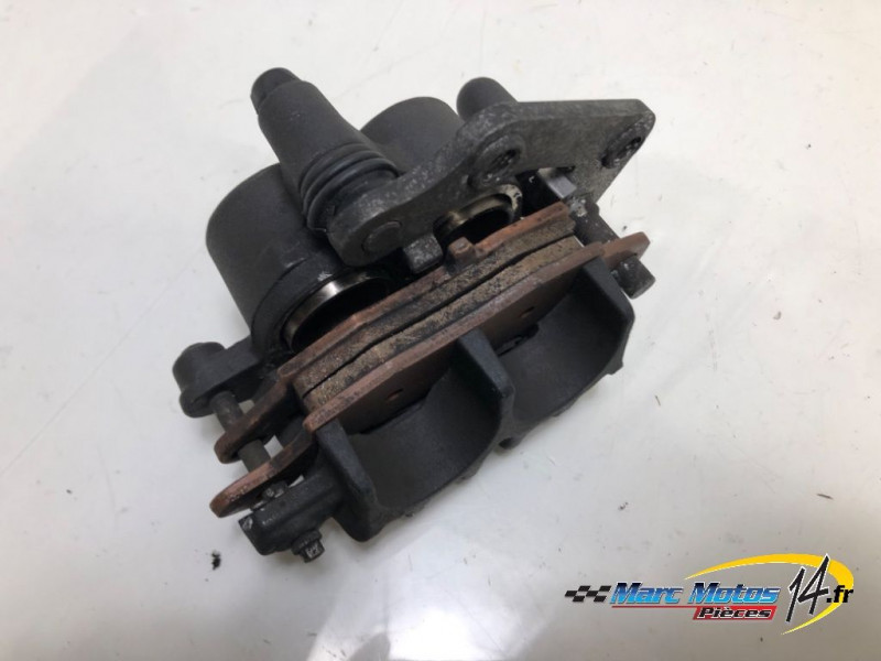 ETRIER DE FREIN AVANT DROIT SUZUKI 125 VANVAN 2009