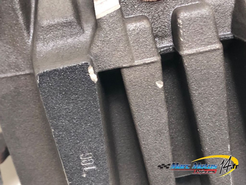 ETRIER DE FREIN AVANT DROIT SUZUKI 125 VANVAN 2009