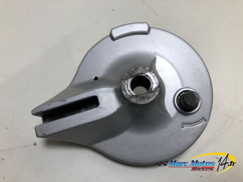 FLASQUE DE FREIN ARRIERE SUZUKI 125 VANVAN 2009