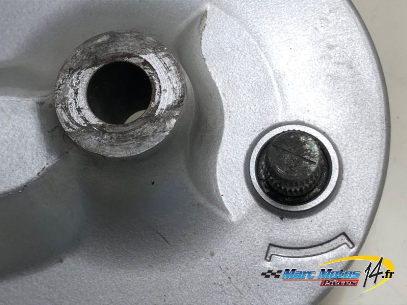 FLASQUE DE FREIN ARRIERE SUZUKI 125 VANVAN 2009