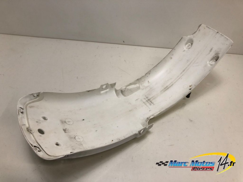 GARDE BOUE ARRIERE SUZUKI 125 VANVAN 2009
