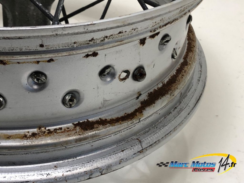 JANTE ARRIERE SUZUKI 125 VANVAN 2009