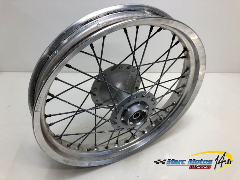 JANTE AVANT SUZUKI 125 VANVAN 2009