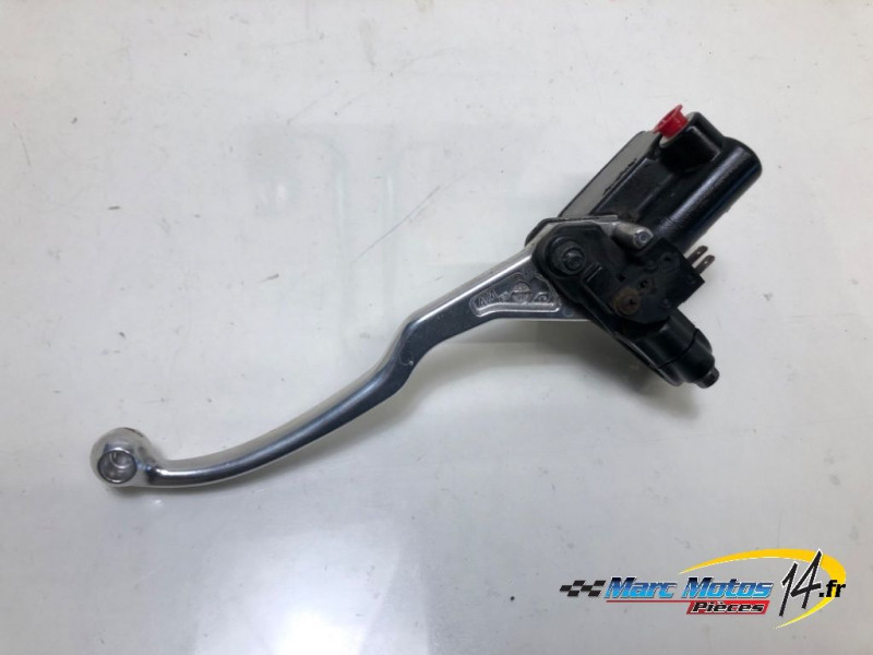 MAITRE CYLINDRE DE FREIN AVANT SUZUKI 125 VANVAN 2009