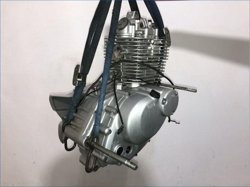 MOTEUR SUZUKI 125 VANVAN 2009