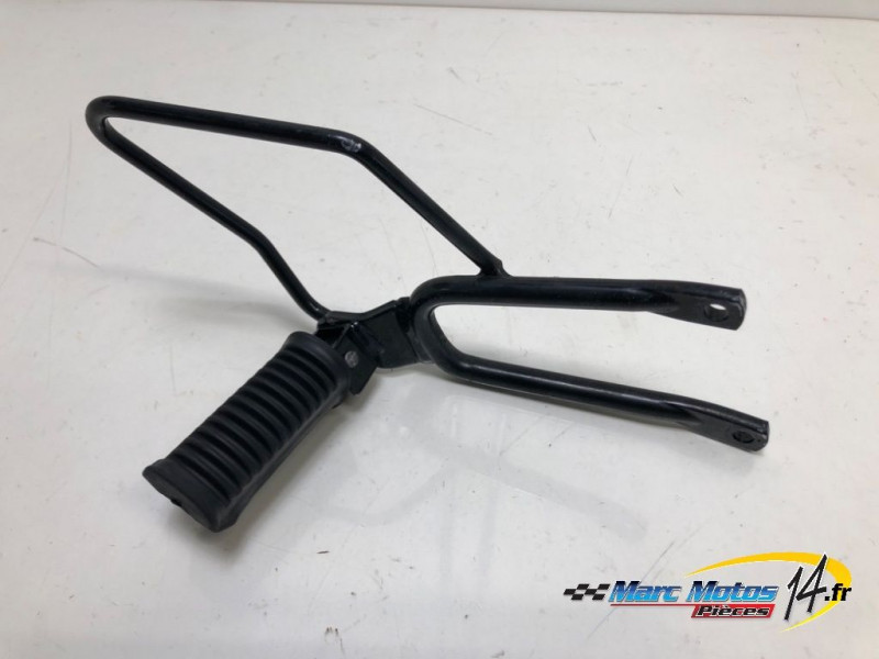 PLATINE ARRIERE DROITE SUZUKI 125 VANVAN 2009