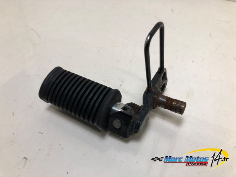 PLATINE AVANT DROITE SUZUKI 125 VANVAN 2009