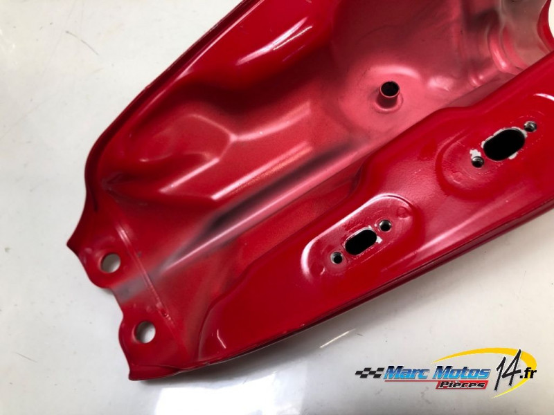 RESERVOIR D'ESSENCE SUZUKI 125 VANVAN 2009
