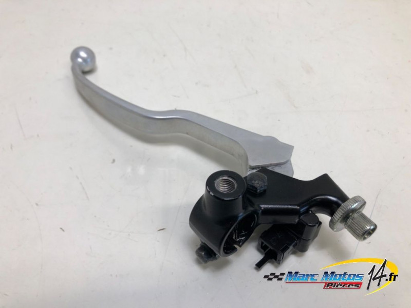 SUPPORT DE LEVIER D'EMBRAYAGE SUZUKI 125 VANVAN 2009