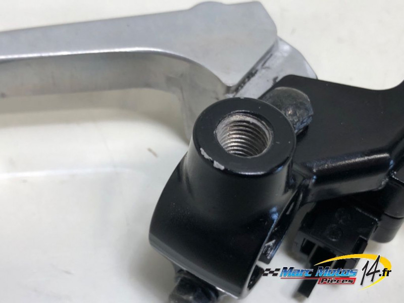 SUPPORT DE LEVIER D'EMBRAYAGE SUZUKI 125 VANVAN 2009