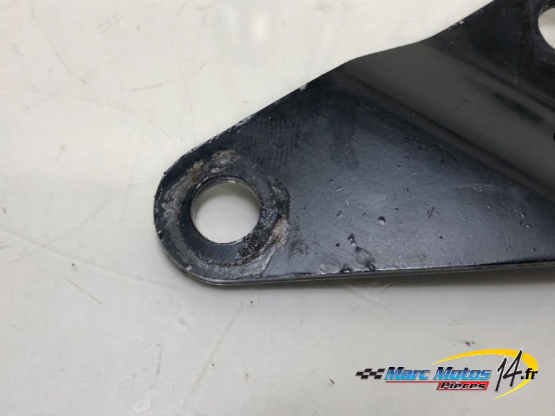 SUPPORT MOTEUR SUZUKI 125 VANVAN 2009