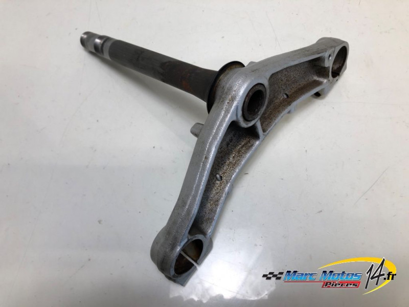 TE DE FOURCHE INFERIEUR SUZUKI 125 VANVAN 2009