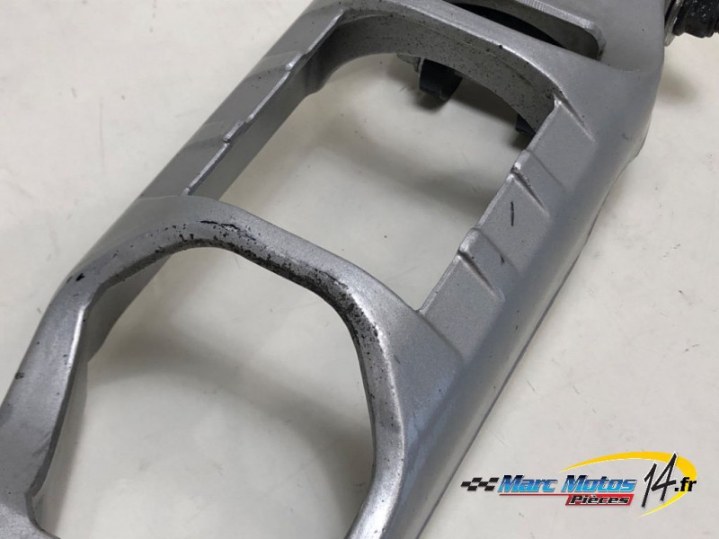 BIELLETTE D'AMORTISSEUR YAMAHA MT01 2005