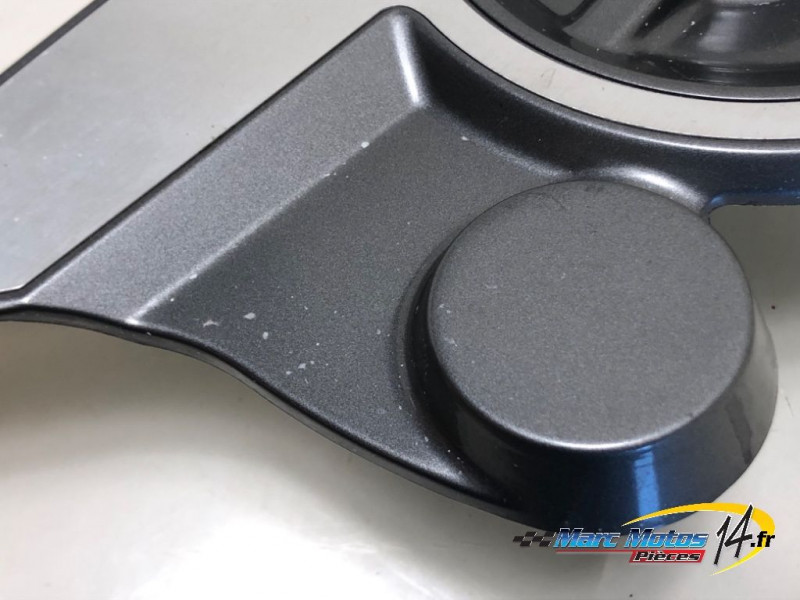 CARTER DE PIGNON DE SORTIE DE BOITE YAMAHA MT01 2005