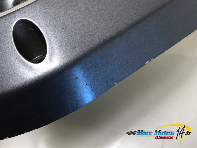 CARTER DE PIGNON DE SORTIE DE BOITE YAMAHA MT01 2005