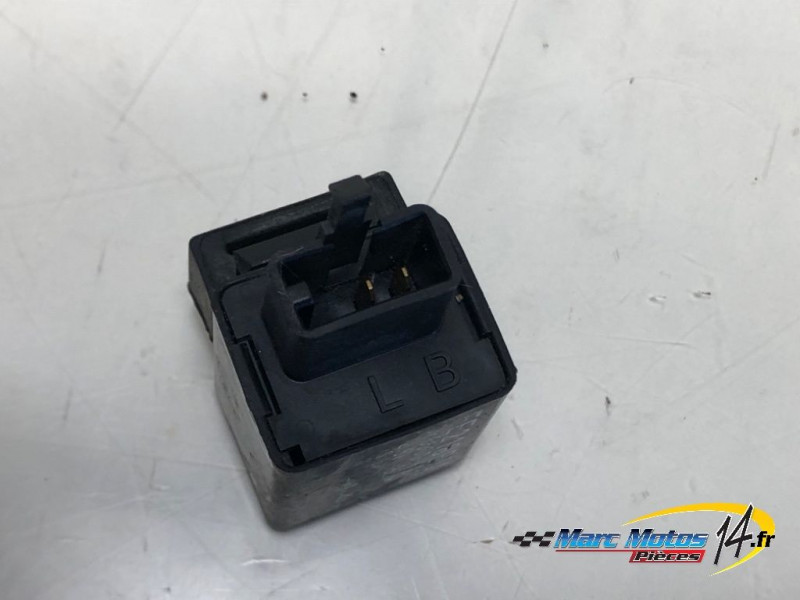 CENTRALE CLIGNOTANTS YAMAHA MT01 2005