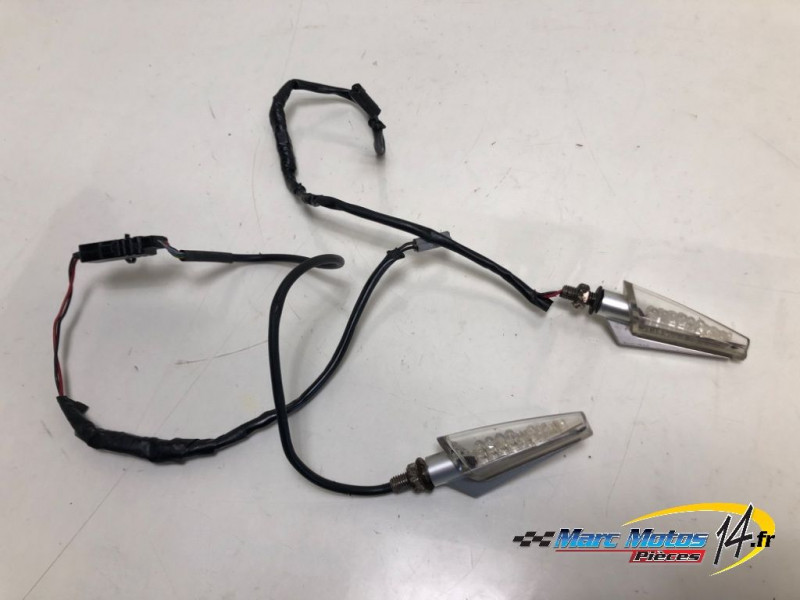 CLIGNOTANTS ADAPTABLES YAMAHA MT01 2005