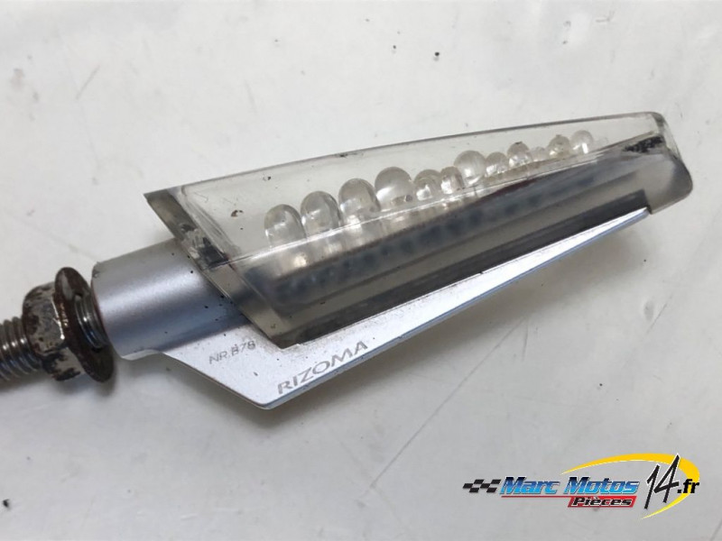 CLIGNOTANTS ADAPTABLES YAMAHA MT01 2005