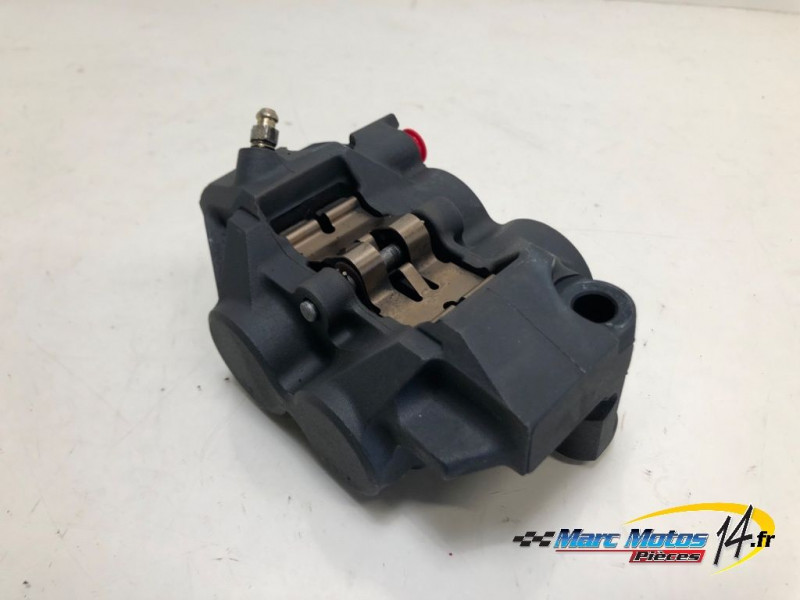 ETRIER DE FREIN AVANT DROIT YAMAHA MT01 2005